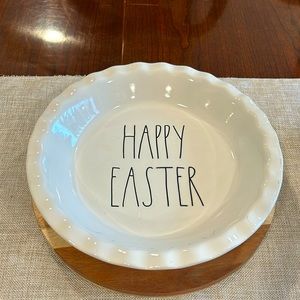 Rae Dunn happy Easter pie dish